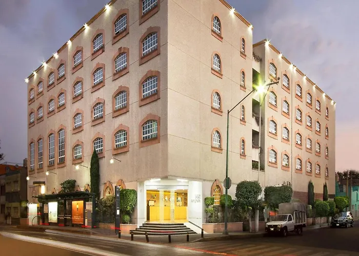 Hotel Mx Congreso Cdmx, Trademark Collection By Wyndham Mexico City